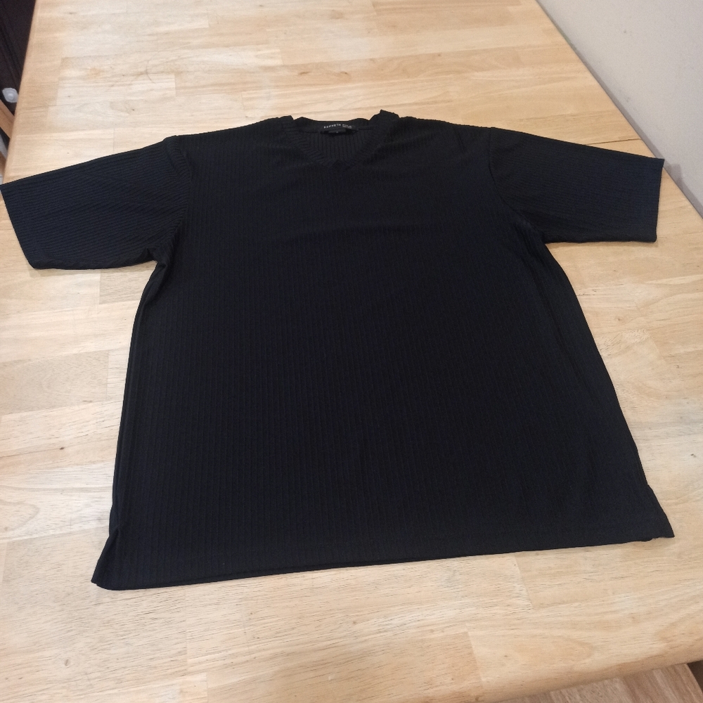 Kenneth Cole New York Dress T-Shirt Mens S Medium Black Short Sleeves .